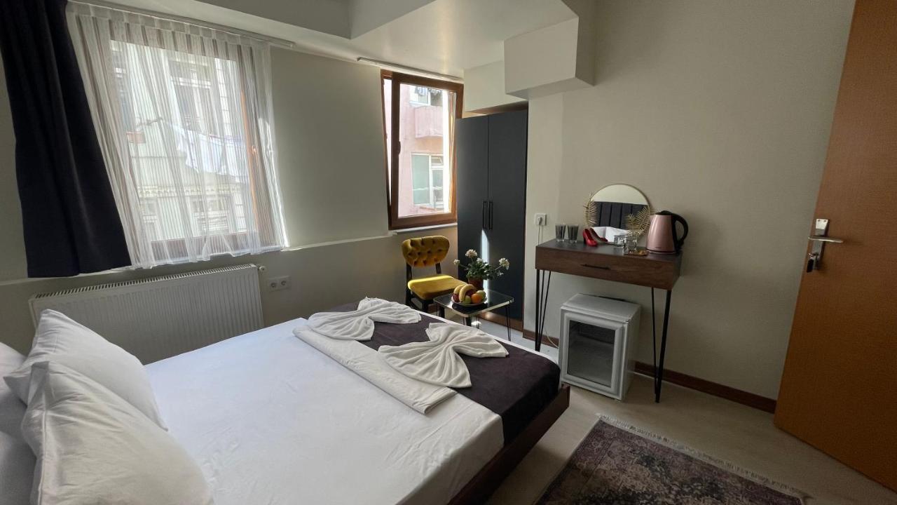 Wena Hotel Istanboel Buitenkant foto